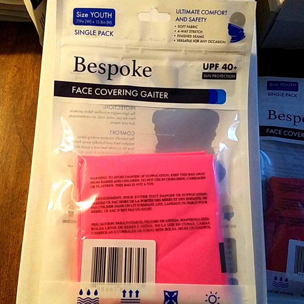 🆕️ Bespoke face covering gaiter "Neon pink" Youth